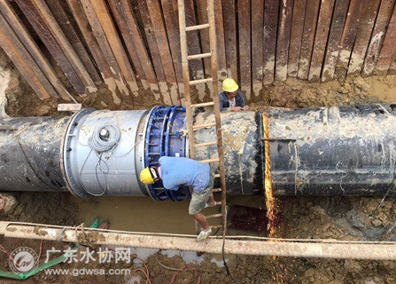 惠州水司惠澳大道DN1200管道流量计安装工程顺利完成