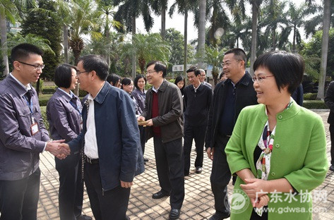 东莞市市长梁维东一行到东江水务有限公司第三水厂进行春节慰问