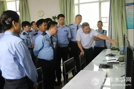 惠州市公安局反恐支队赴惠州水司参观调研