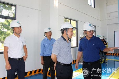 深圳市水务局王铁海处长赴深水光明水务有限公司调研6S管理工作