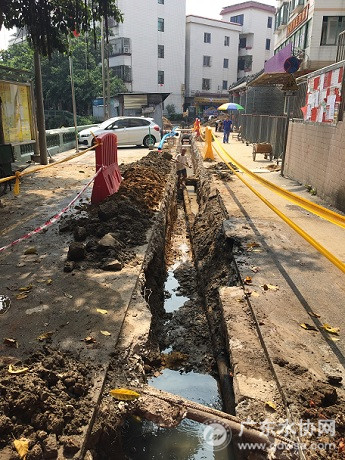 禅城区城乡供水一体化先行项目黎冲村生活供水管网改造工程有序推进